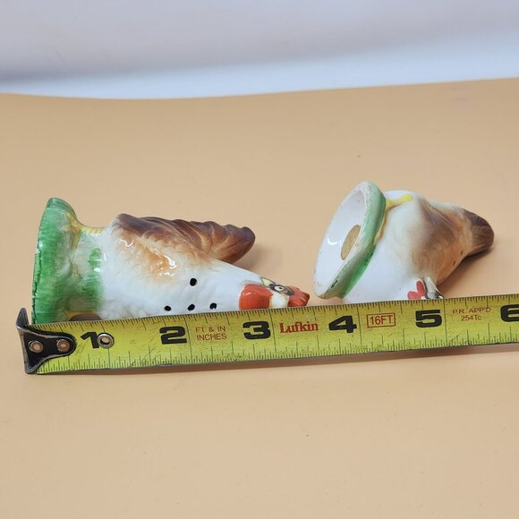 Vintage Ceramic Chicken & Rooster Salt & Pepper Shakers Set Japan - Picture 9 of 11